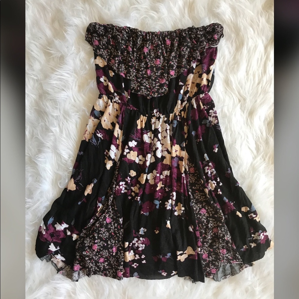 Kimchi Blue (Urban Outfitters) strapless tunic